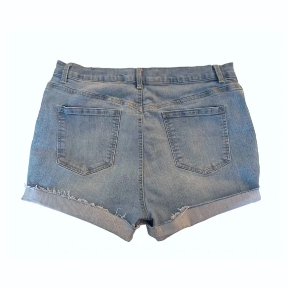 Gloria Vanderbilt Shorts Denim Women's Shorts Amanda Distressed Shorts Size 16 - Picture 7 of 12